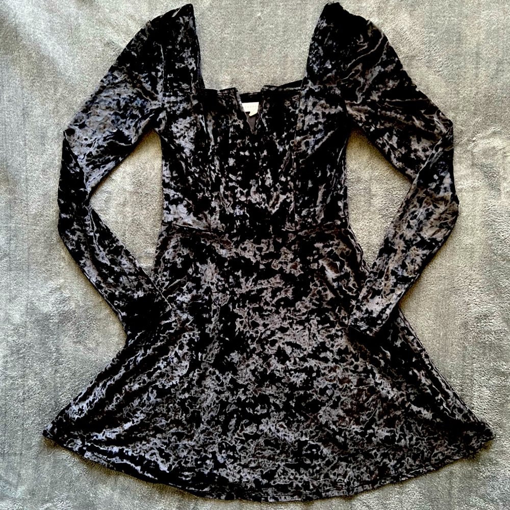 Aeropostale Velvet Long Sleeve Dress